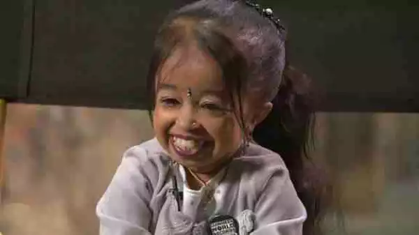 Meet Jyoti Amge, The Smallest Living Woman In The World (Photos)